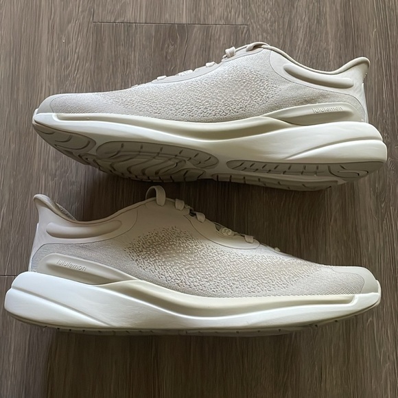 Lululemon Women’s Chragefeel Workout Low 2 Sneakers size 10.5 NWB - Picture 11 of 14